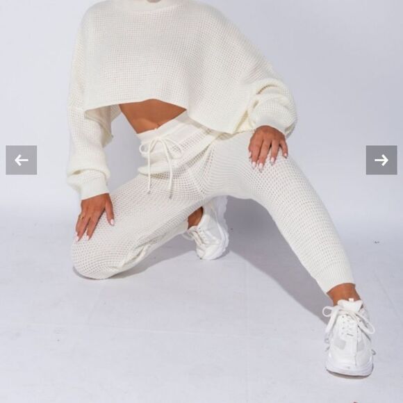 Sweater set - Picture 4 of 4